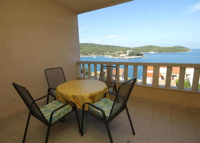 2441a Apartment